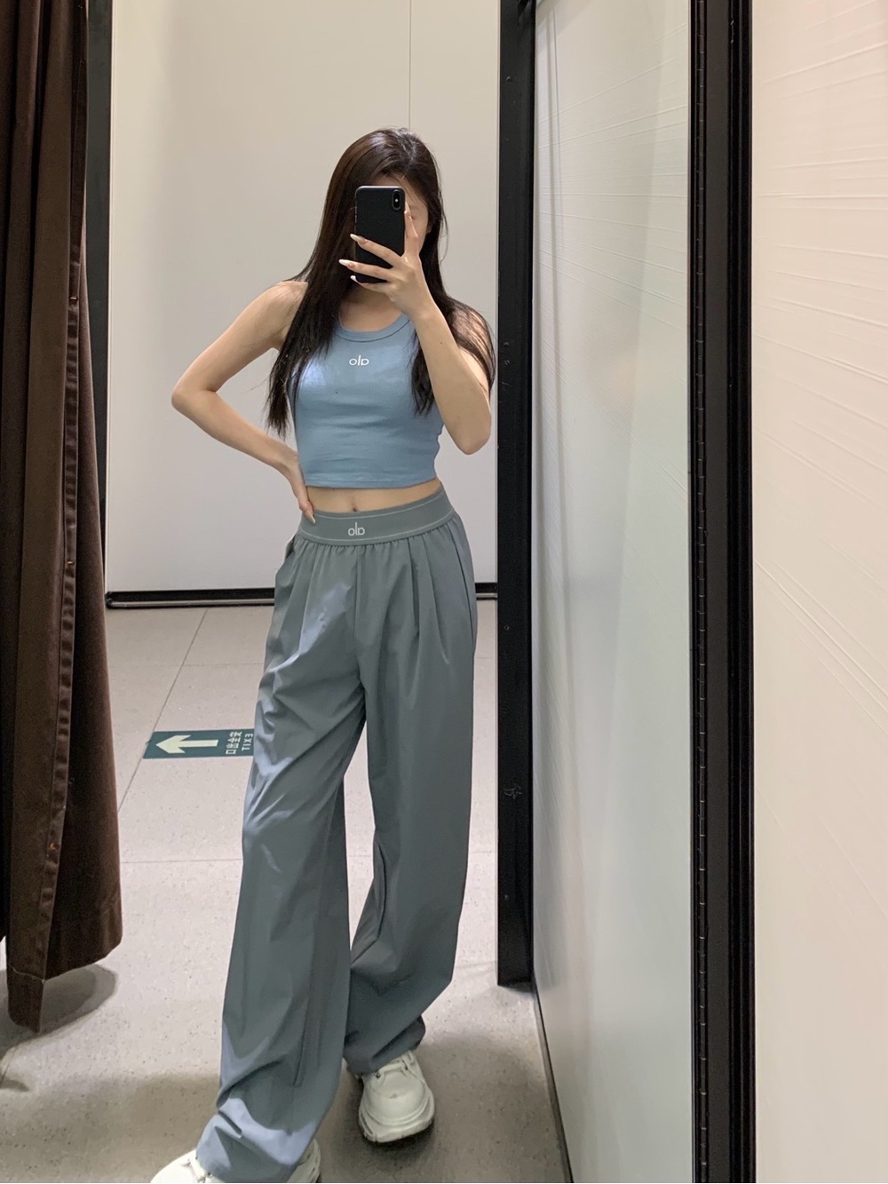 ALO Yoga Wide-Leg High-Rise Pants and Cropped Tank Set in Dusty Teal